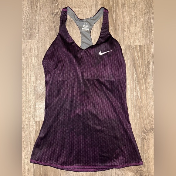 Nike Dri Fit Purple Racerback Tank with Built in Bra XS - Picture 1 of 3